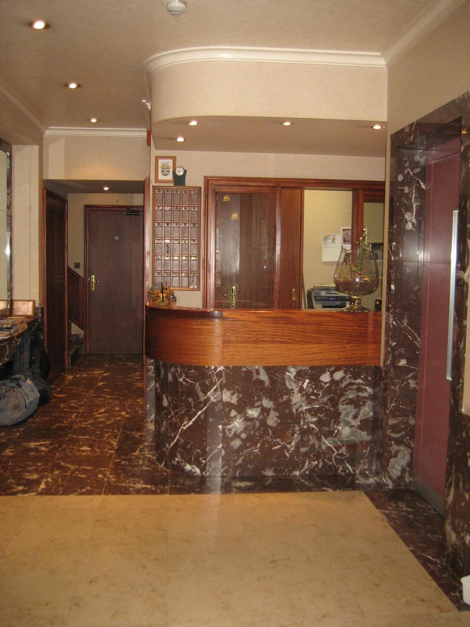 Hotel Du Roy Bouillon Exterior foto